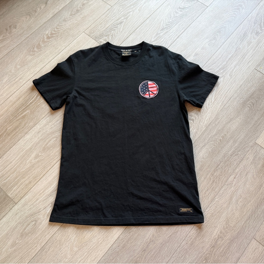 SUPERDRY Pride in Craft T-Shirt Men’s Large Black Peace Sign American Flag